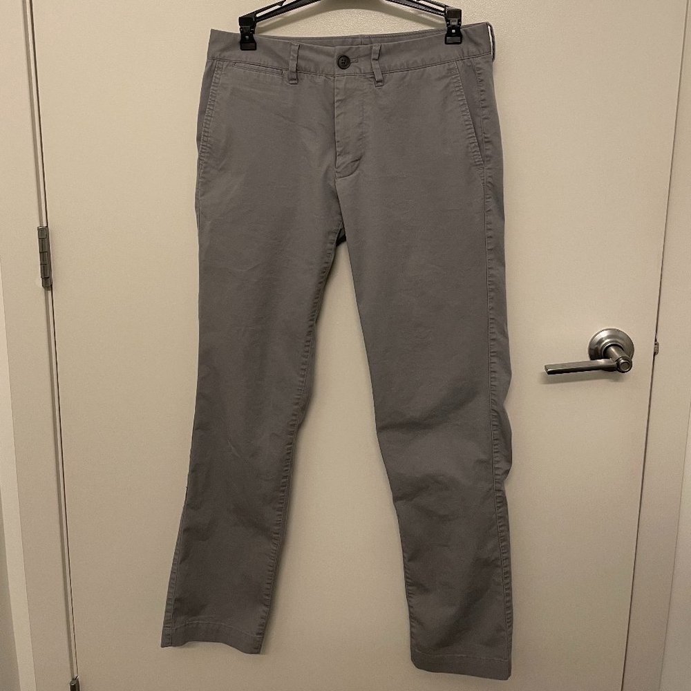 Bonobos Stretch Lightweight Chinos 29x30 in Nickel, Tailored Fit
